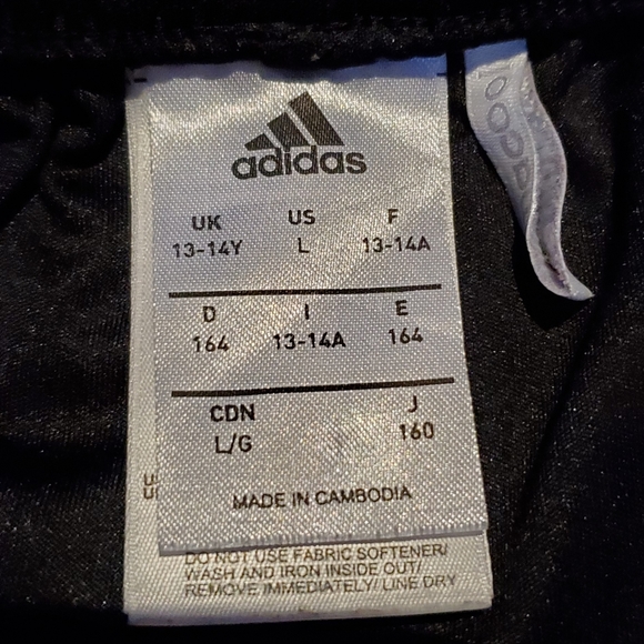 Youth Adidas Shorts - Picture 2 of 3